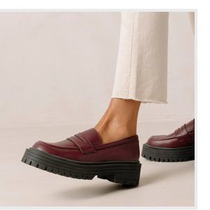 ALOHAS Mask Loafers Size 36